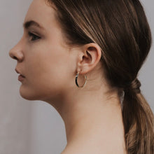 Load image into Gallery viewer, Taylor Twist Hoop Earrings