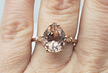 Load image into Gallery viewer, 14K Rose Gold Morganite and Diamond Ring