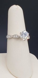 14K White Gold Certified Brilliant Cut (Round) Diamond Engagement Ring