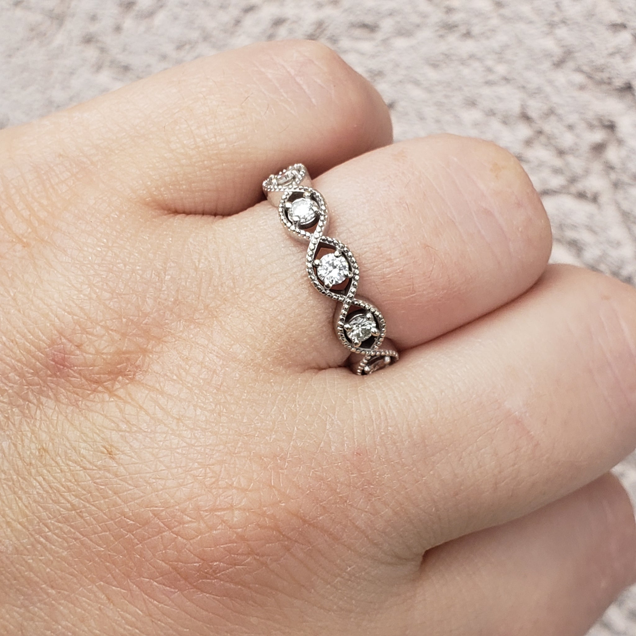 1 carat diamond infinity ring Clearance