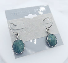 Load image into Gallery viewer, Malachite Drop Earrings