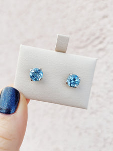 Aquamarine Earrings - 14K White Gold