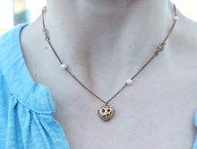 Load image into Gallery viewer, Pearl &amp; Hearts Necklace - Gold Plated Sterling Silver