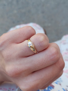 Calla Lily Pearl Ring - 14K Yellow Gold - Estate Piece