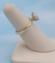 Load image into Gallery viewer, 0.72 Carat Pear Shaped Diamond Engagement Ring - 14K Yellow Gold