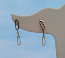 Load image into Gallery viewer, Paperclip Dangle Earring - 14K Yellow Gold