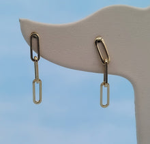 Load image into Gallery viewer, Paperclip Dangle Earring - 14K Yellow Gold