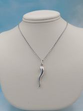 Load image into Gallery viewer, Italian Horn &amp; 24 inch Chain - Sterling Silver