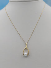 Load image into Gallery viewer, Wishbone &amp; Pearl Pendant &amp; Chain 14k Gold - DOORBUSTER