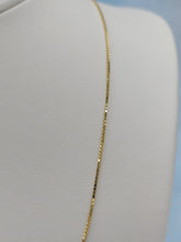 Load image into Gallery viewer, 30" Box Chain - 14K Yellow Gold