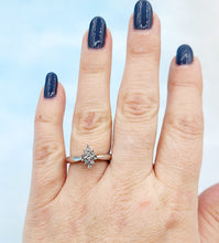 Load image into Gallery viewer, Diamond Cluster Ring - 14K White Gold