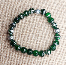 Load image into Gallery viewer, Green Beaded Bracelet
