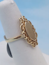 Load image into Gallery viewer, Filigree Signet Ring - 14K Yellow Gold