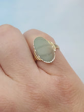 Load image into Gallery viewer, Solid Oval Signet Ring - 14K Yellow Gold