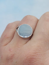 Load image into Gallery viewer, Circle Signet Ring - Sterling Silver