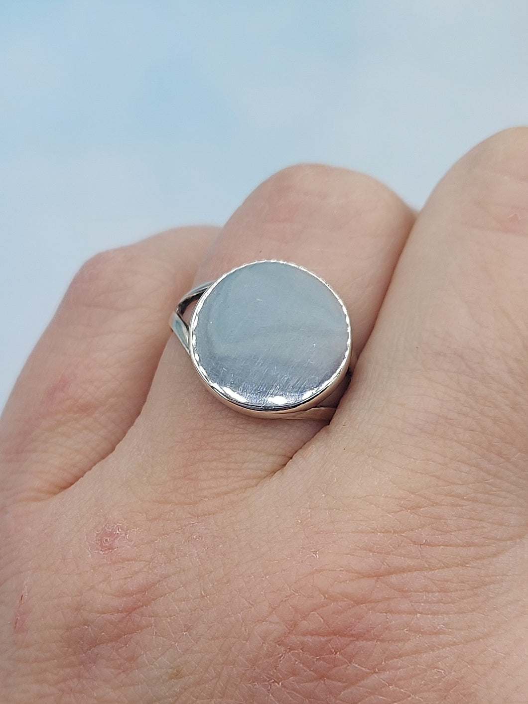 Circle Signet Ring - Sterling Silver