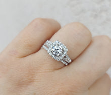 Load image into Gallery viewer, Engagement Ring &amp; Wedding Band Set - 14K White Gold - GIA
