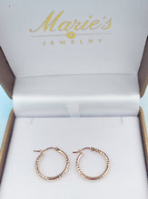 Load image into Gallery viewer, Diamond-cut Polished Hoop Earrings - 14k Rose Gold