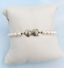Load image into Gallery viewer, 7" Cultured Pearl Bracelet with Bow