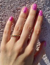 Load image into Gallery viewer, Viv &amp; G Matte &amp; Circle Band - 14K Yellow Gold