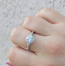 Load image into Gallery viewer, Halo CZ Ring - Sterling Silver