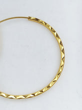 Load image into Gallery viewer, 1.25" Diamond Cut Endless Hoops- 22K Yellow Gold