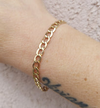 Load image into Gallery viewer, 7.5" Yellow Gold Curb Chain Bracelet - 10K