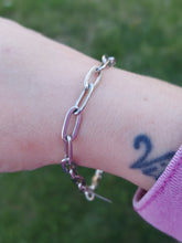 Load image into Gallery viewer, 9" Paperclip Link Bracelet - Sterling Silver