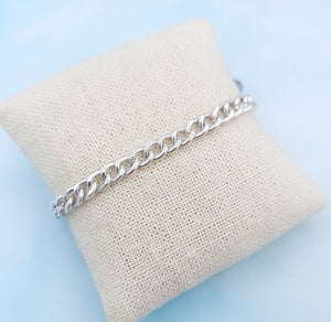 7.5" Silver Tone Link Bracelet - Liza