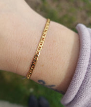 Load image into Gallery viewer, 7" 18K Gold Filled Mariner Bracelet - Gold Filled