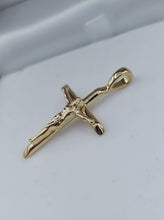 Load image into Gallery viewer, Solid Crucifix- 14k Gold