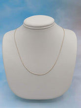 Load image into Gallery viewer, 18" Thin Two Tone Razza Chain - 14K Gold