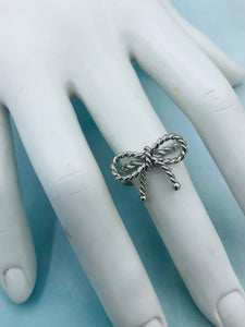 Twisted Ribbon- Ring