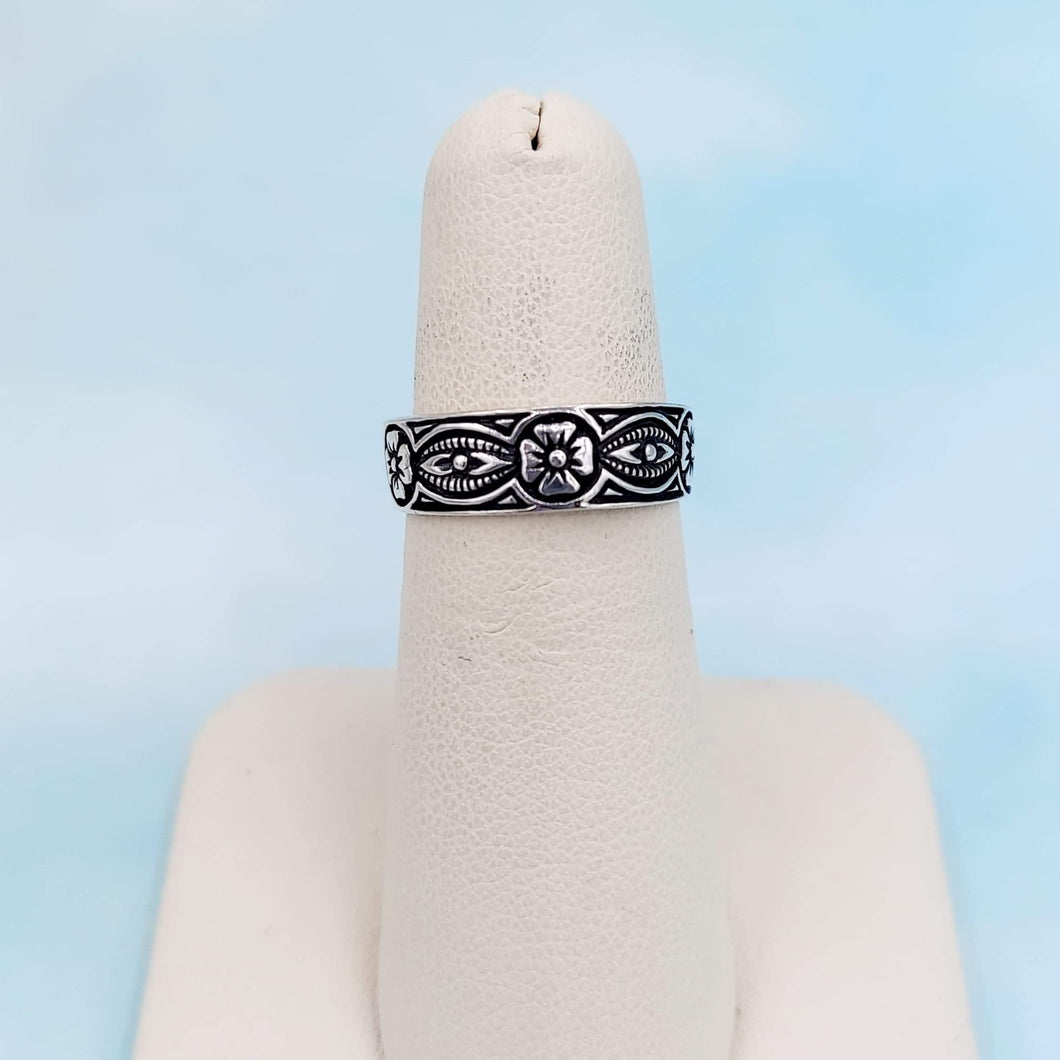 Flower Design Toe Ring - Sterling Silver