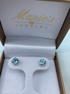 Aquamarine Earrings - 14K White Gold