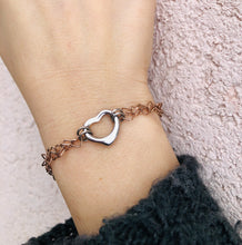 Load image into Gallery viewer, Rose &amp; Silver Heart Bracelet with Toggle