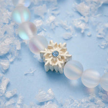 Load image into Gallery viewer, Snowflake Stretch Bracelet with Clear Quartz Beads