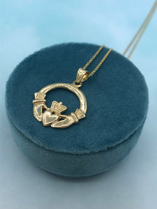 Gold Claddagh Necklace - 14K Yellow Gold
