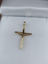 Load image into Gallery viewer, Solid Crucifix- 14k Gold