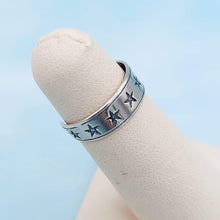Load image into Gallery viewer, Star Toe Ring - Sterling Silver