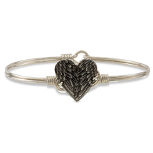 Load image into Gallery viewer, Angel Wing Heart Bangle Bracelet - Luca and Danni