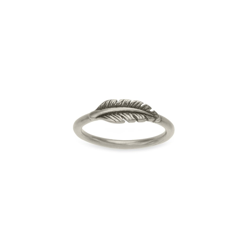 Lucky Feather Ring - Luca and Danni