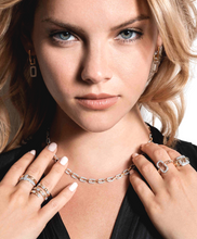 Load image into Gallery viewer, Chain Link with Diamonds Ring- Two-tone 14K