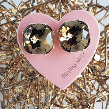 Load image into Gallery viewer, Hazel Cushion Bling -  JoJoLovesYou