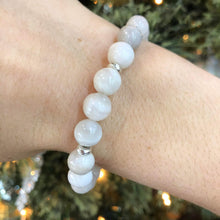Load image into Gallery viewer, White Agate Beaded Bracelet