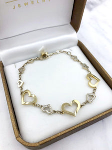 14K Gold & Diamond Hearts Bracelet