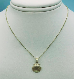 14K Gold Sea Shell Necklace