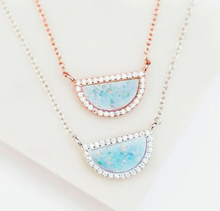 Load image into Gallery viewer, The Luna Necklace
