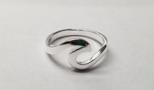 Load image into Gallery viewer, Sterling Silver Wave Ring
